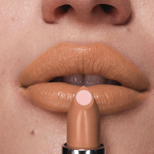 Batom Hydramatic Radiante Tratamake 3,6g - Avon