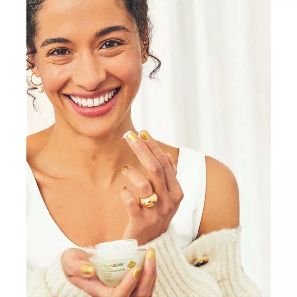 Renew Ultimate Dia Firmeza 45+ Creme Facial Antirrugas FPS 25 com Protinol