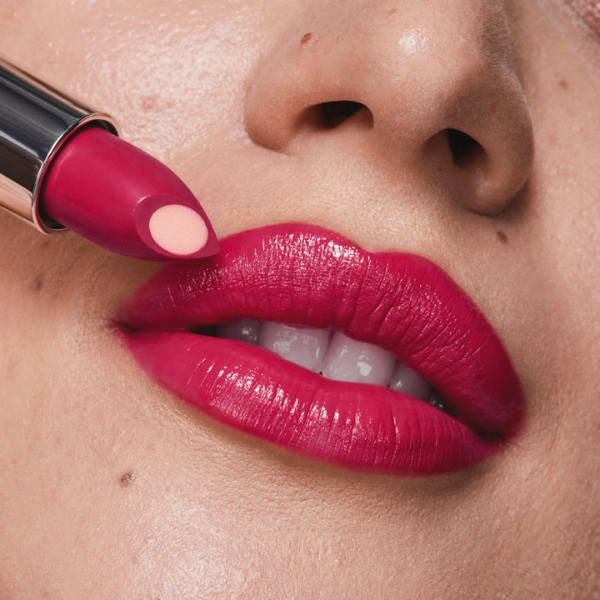 Batom Hydramatic Radiante Tratamake 3,6g - Avon