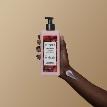 Hidratante corporal Morango Irresistivel instance 400ml - Eudora